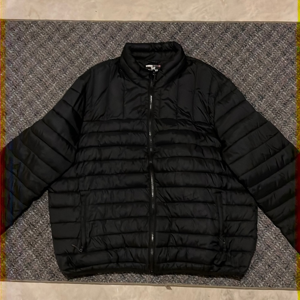 Swiss Tech Mens lightweight puffer coat. XXL